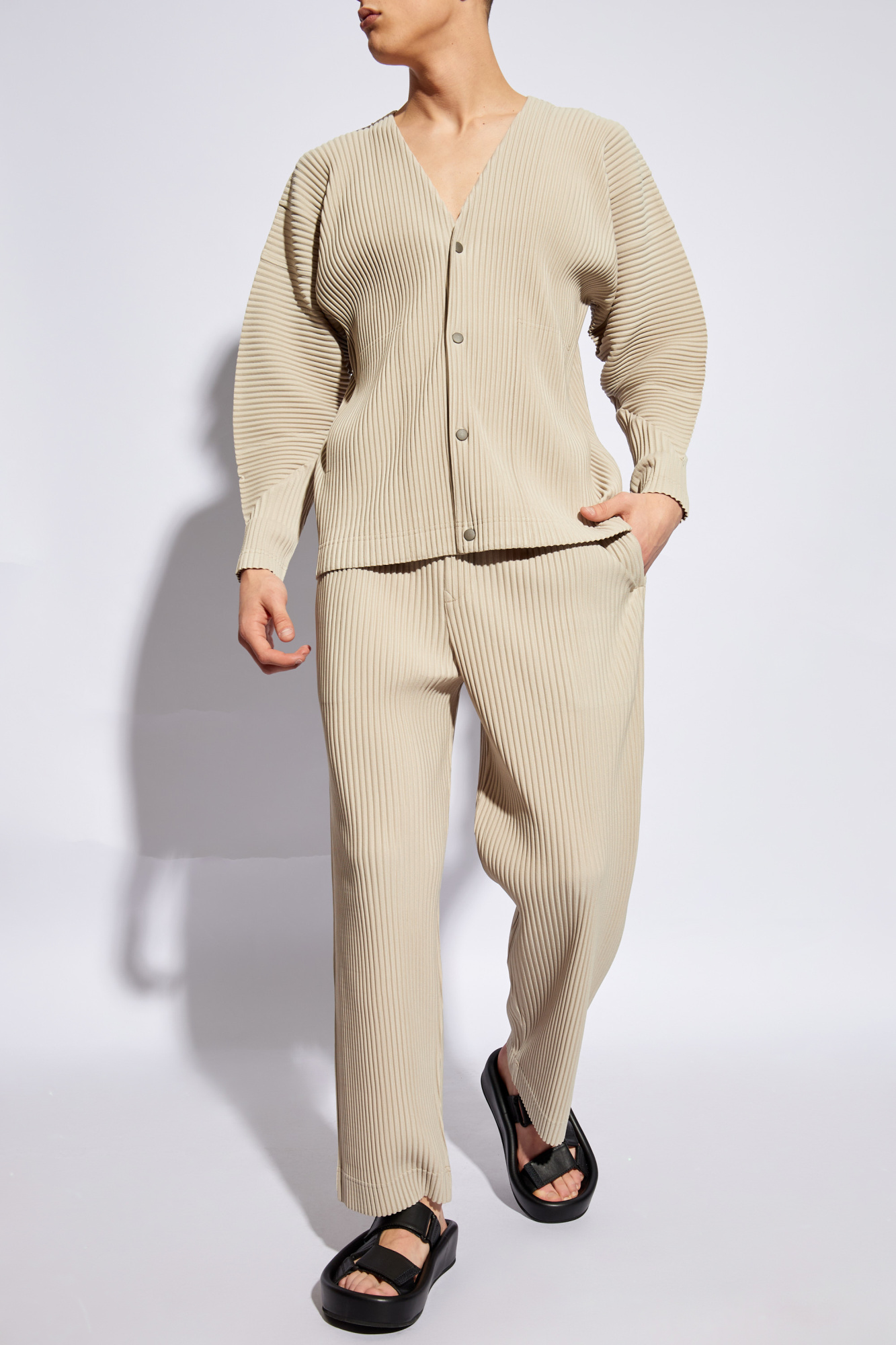 ISSEY MIYAKE Pleated, embroidered, plant-patterned long-sleeved cardigan one piece setup IM22FD905/IM22FH908 Dark gray 3/4